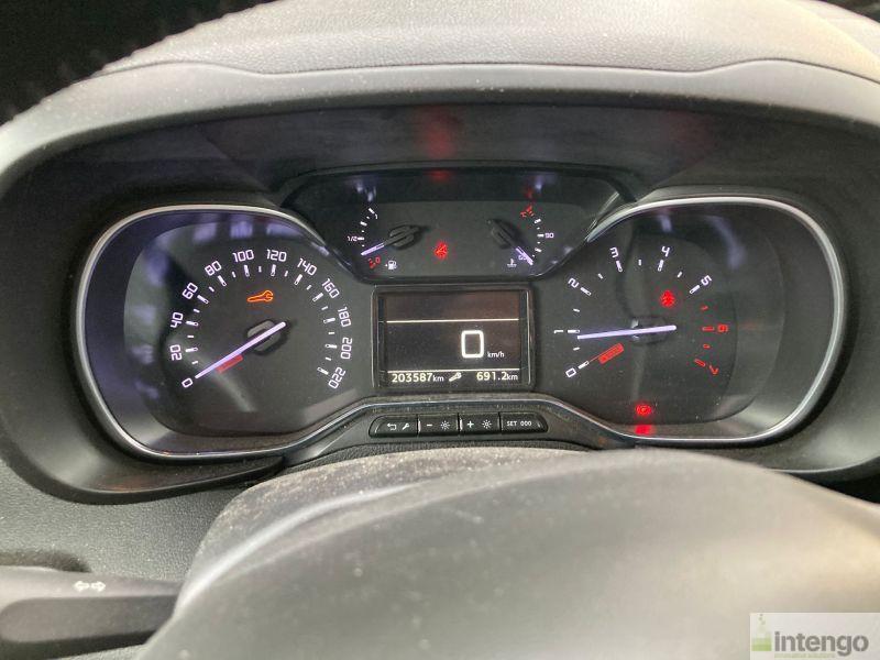 Araç Fotoğrafı 11