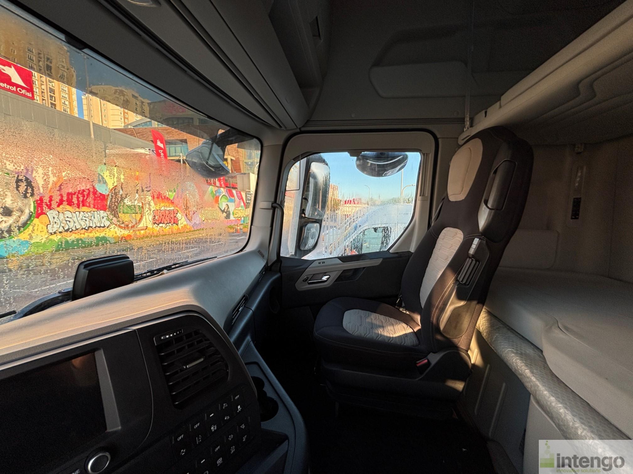 Araç Fotoğrafı 14