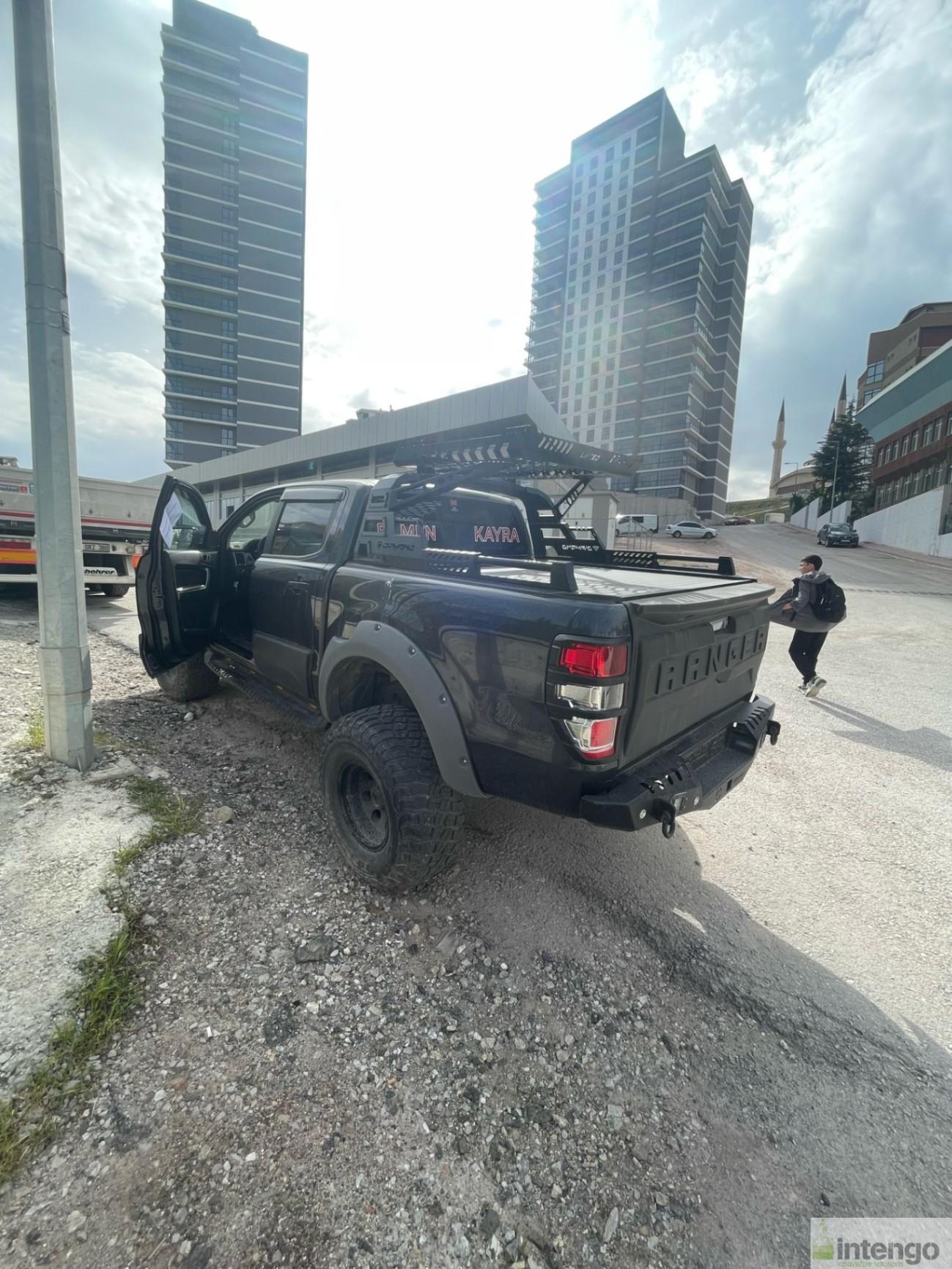 FORD RANGER XLT 4x4 2.0 ECOBLUE (06AR0542)